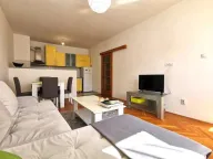 Izdavanje, stan, 45m², Stari Aerodrom, Podgorica - image 1
