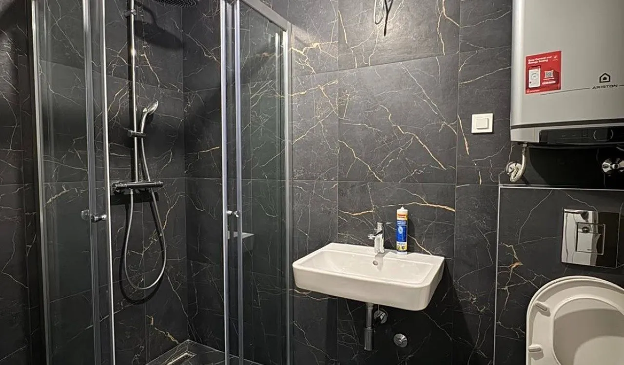 Izdavanje, dvosoban stan, 64m², Podgorica, Crna Gora