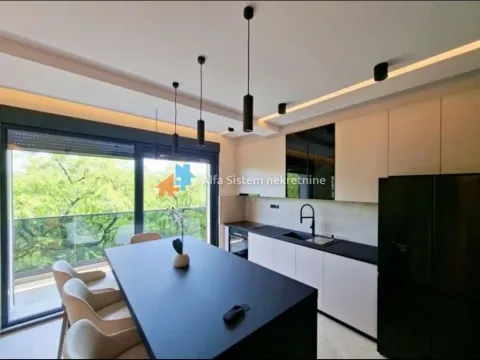 Izdavanje, trosoban stan, 82m², Zeleno Brdo, Zvezdara Sve Podlokacije - image 10