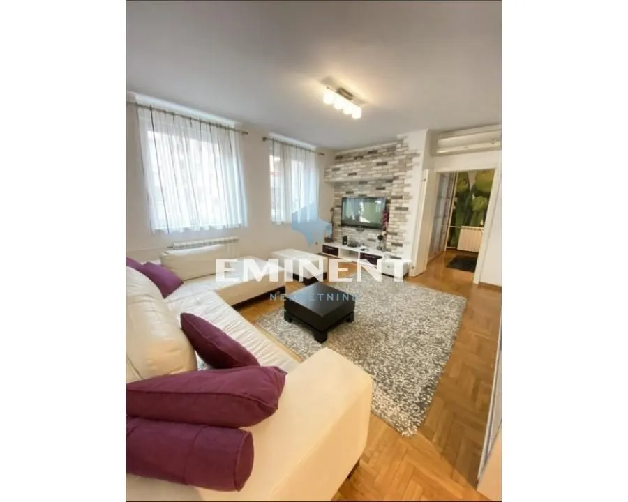 Izdavanje, dvosoban stan, 55m², Arena, Novi Beograd Sve Podlokacije