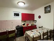 Izdavanje, kuća, 100m², Ruma, Srbija - image 1