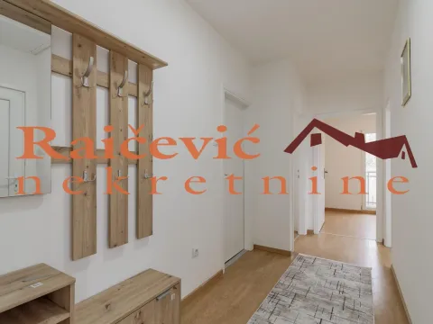 Izdavanje, trosoban stan, 83m², Medaković 1, Medaković Sve Podlokacije - image 9