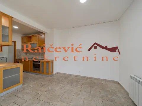 Prodaja, trosoban stan, 90m², Zvezdara Sve Podlokacije, Beograd - image 4