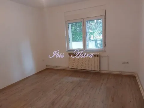 Rent, house, 100m², Zemun Kalvarija, Zemun Sve Podlokacije - image 13