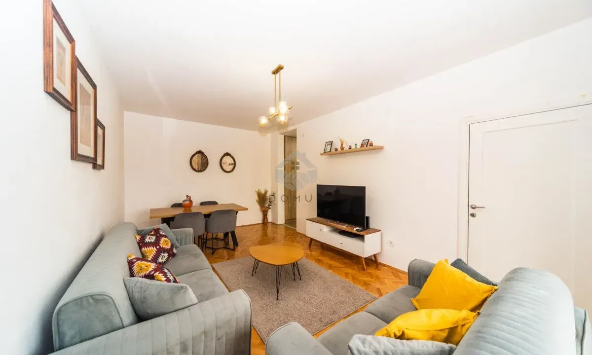 Prodaja, dvosoban stan, 63m², Centar, Podgorica