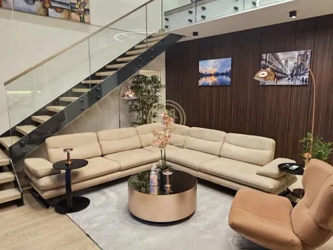 Izdavanje, četvorosoban stan, 161m², Savski Venac, Beograd - image 3