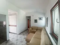 Izdavanje, kuća, 400m², Donja Gorica, Podgorica - image 10