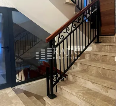 Rent, two bedroom apartment, 50m², Uciteljsko Naselje, Zvezdara Sve Podlokacije - image 9