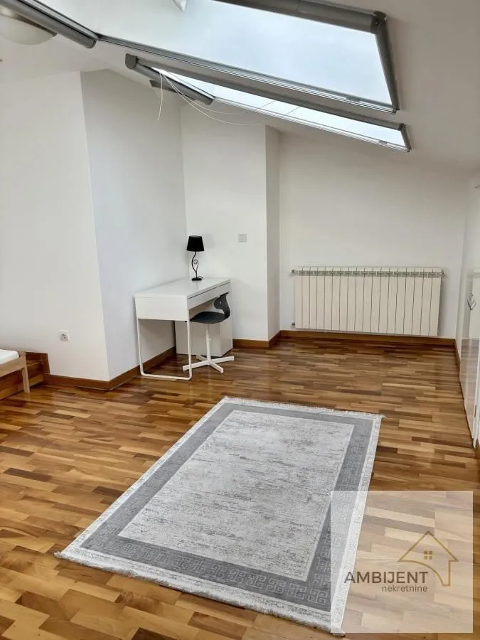 Prodaja, trosoban stan, 144m², Stari Grad, Beograd
