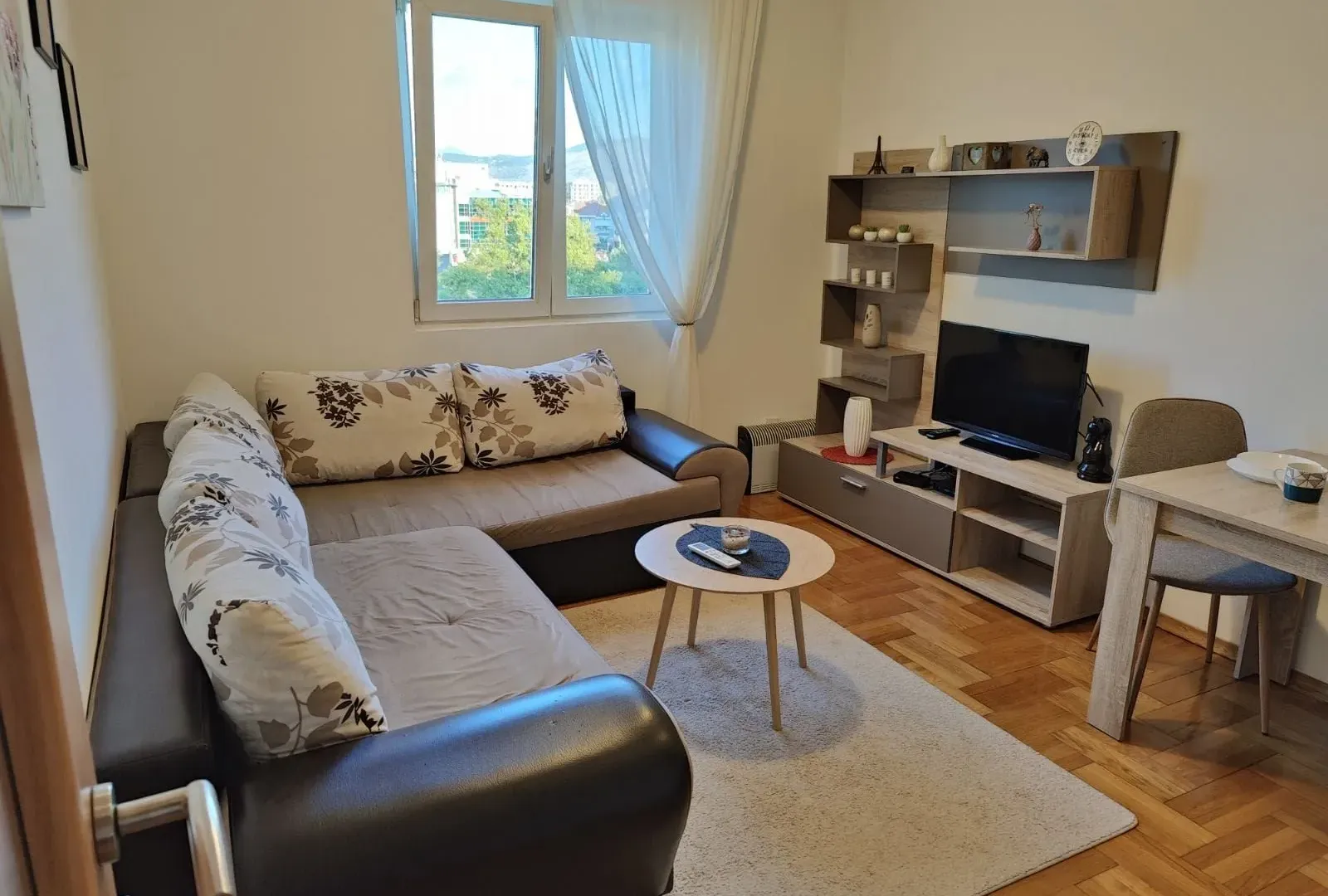 Rent, one bedroom apartment, 34m², Stari Aerodrom, Podgorica