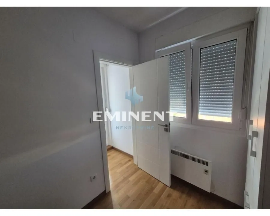 Izdavanje, dvosoban stan, 53m², Kluz, Zvezdara Sve Podlokacije