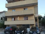 Rent, two bedroom apartment, 42m², Kalimanj, Tivat - image 2