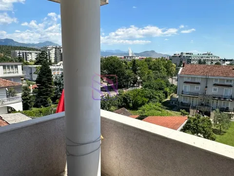 Rent, two bedroom apartment, 72m², Momišići, Podgorica - image 20