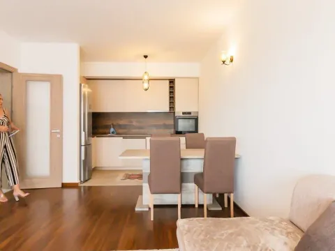 Izdavanje, dvosoban stan, 70m², Master Kvart, Podgorica - image 3