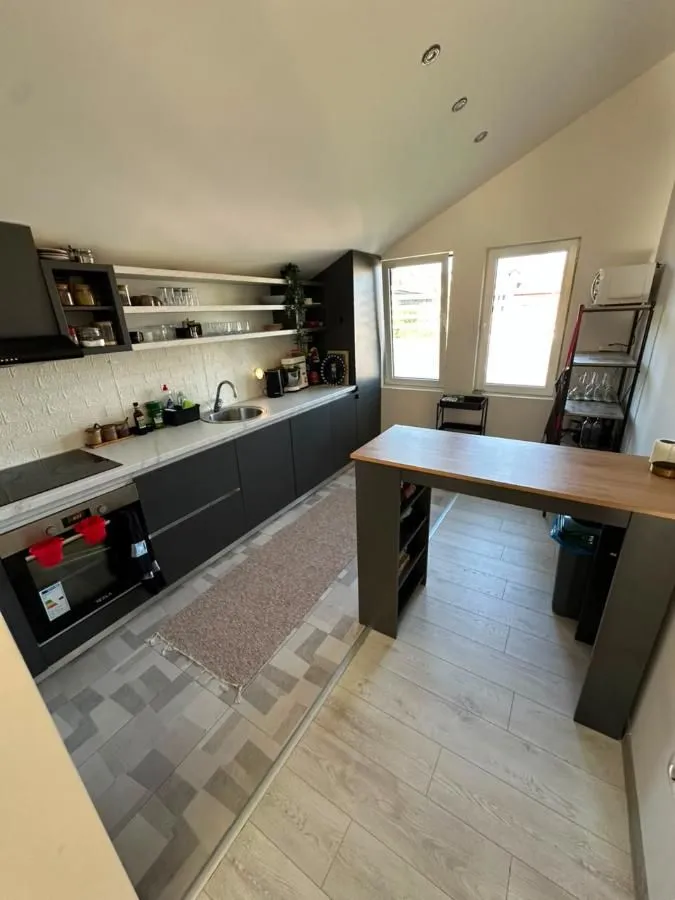 Rent, three bedroom apartment, 100m², Podgorica, Crna Gora