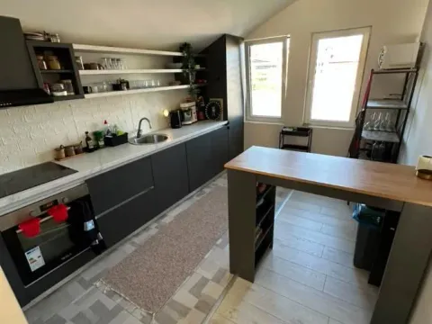 Rent, three bedroom apartment, 100m², Podgorica, Crna Gora - image 3