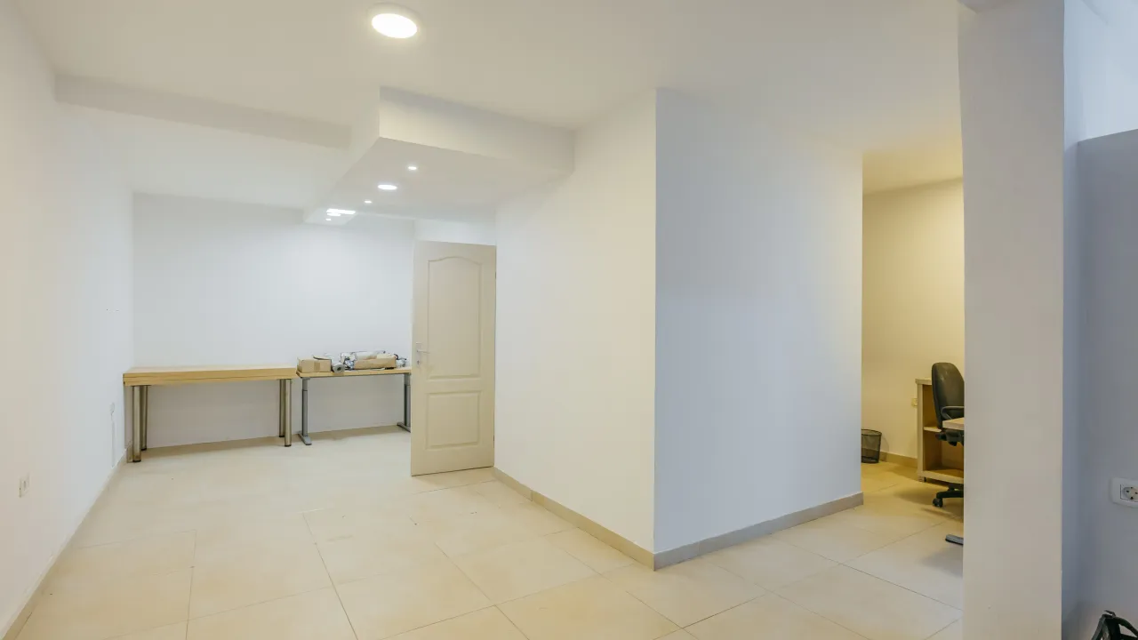 Sale, office space, 82m², Babin Do, Budva