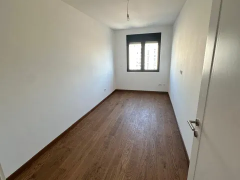 Prodaja, trosoban stan, 111m², Tološka šuma, Podgorica - image 3