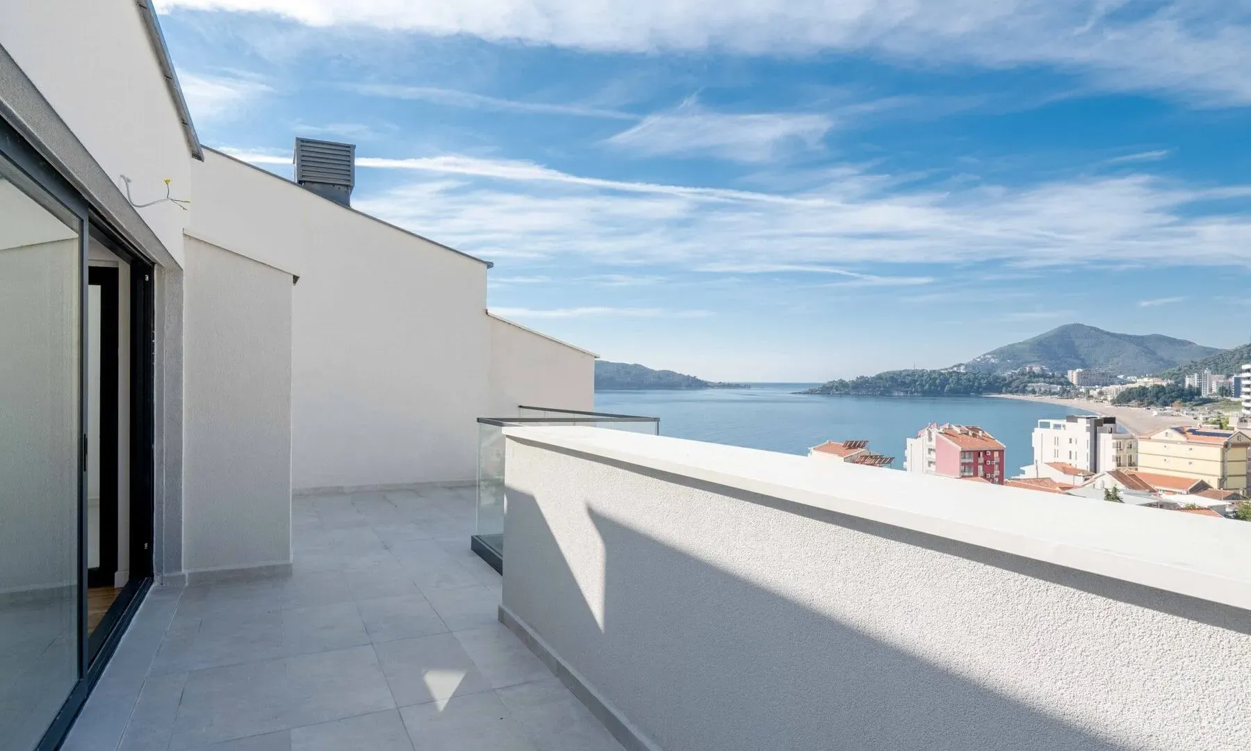 Sale, three bedroom apartment, 204m², Rafailovići, Budva