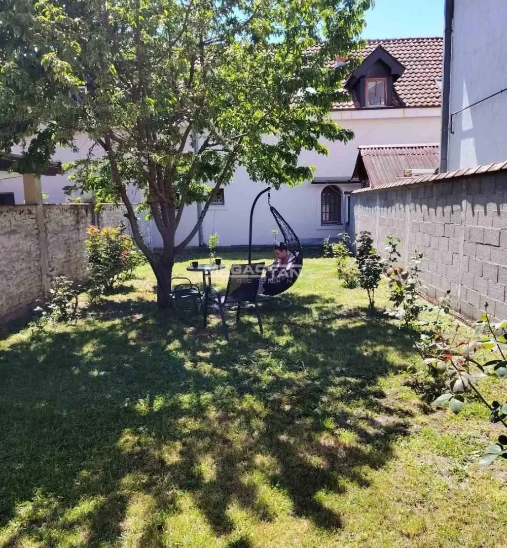 Prodaja, kuća, 228m², Zemun Novi Grad, Zemun Sve Podlokacije