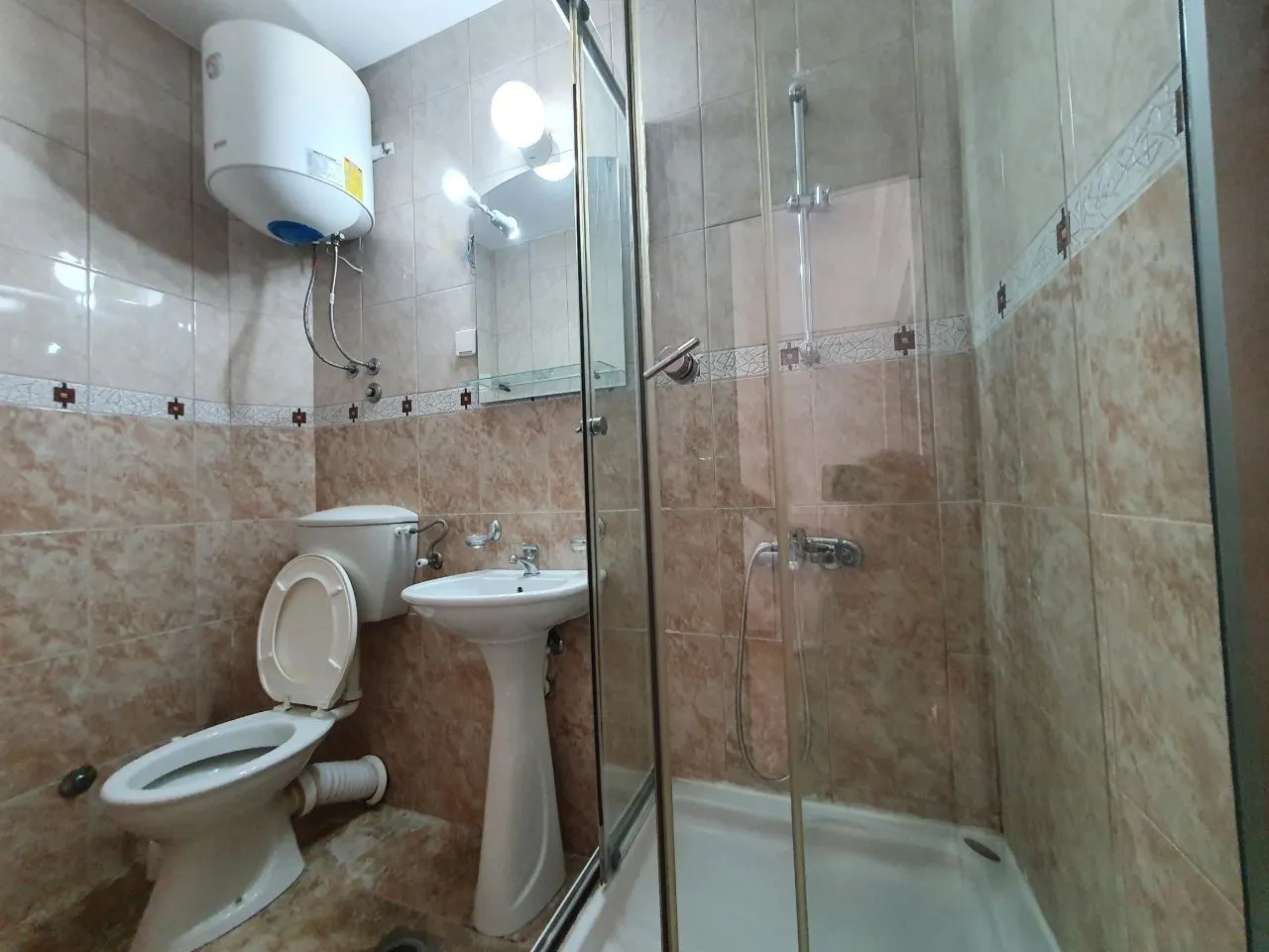 Izdavanje, dvosoban stan, 59m², Sutomore, Bar