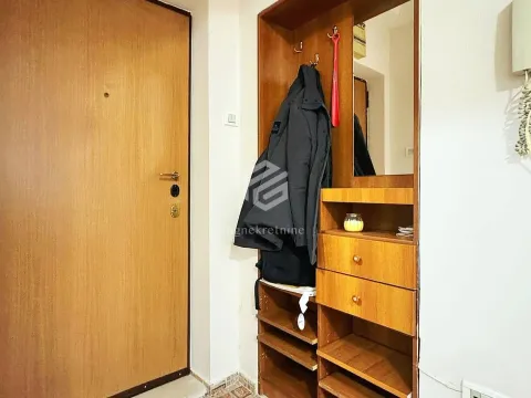 Izdavanje, jednosoban stan, 55m², Preko Morače, Podgorica - image 9