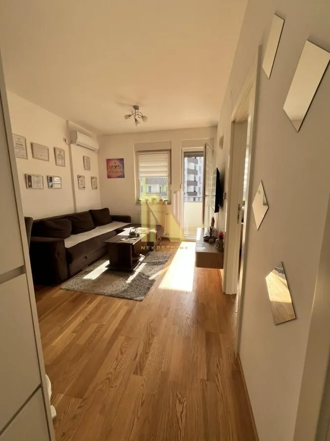 Prodaja, jednosoban stan, 33m², Kej, Novi Sad Sve Podlokacije