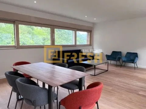 Prodaja, trosoban stan, 198m², Kotor, Crna Gora - image 4