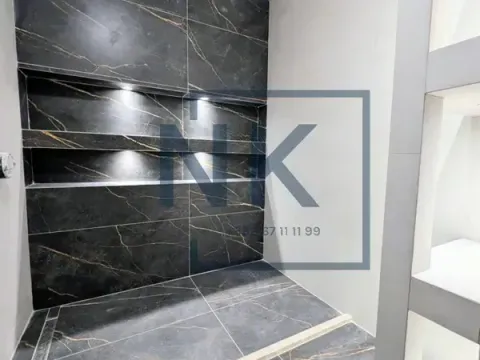 Prodaja, dvosoban stan, 72m², Stari Aerodrom, Podgorica - image 11