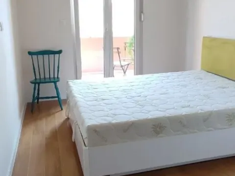 Izdavanje, jednosoban stan, 50m², Central Point, Podgorica - image 8