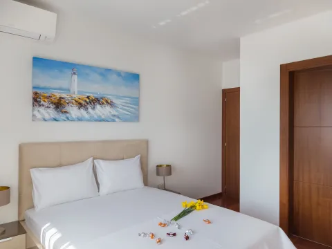 Prodaja, trosoban stan, 107m², Bečići, Budva - image 8