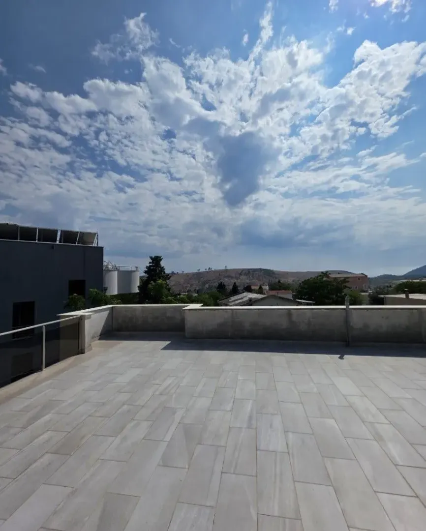 Sale, house, 300m², Sutomore, Bar