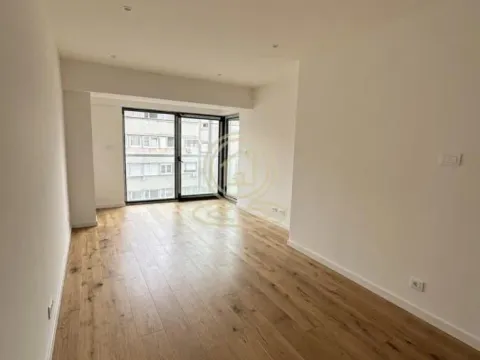 Stan in Vračar Sve Podlokacije