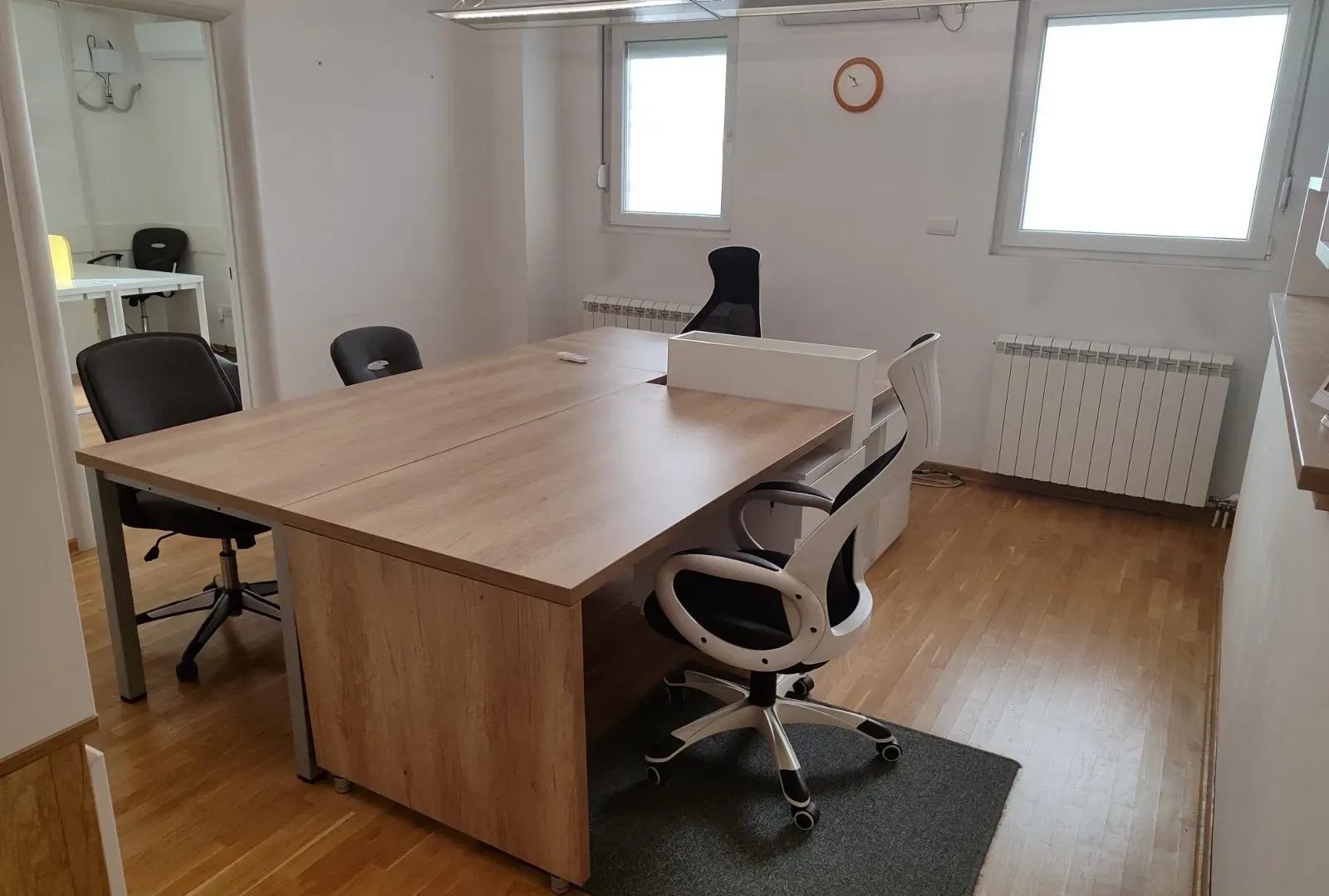 Rent, office space, 63m², Vračar Sve Podlokacije, Beograd