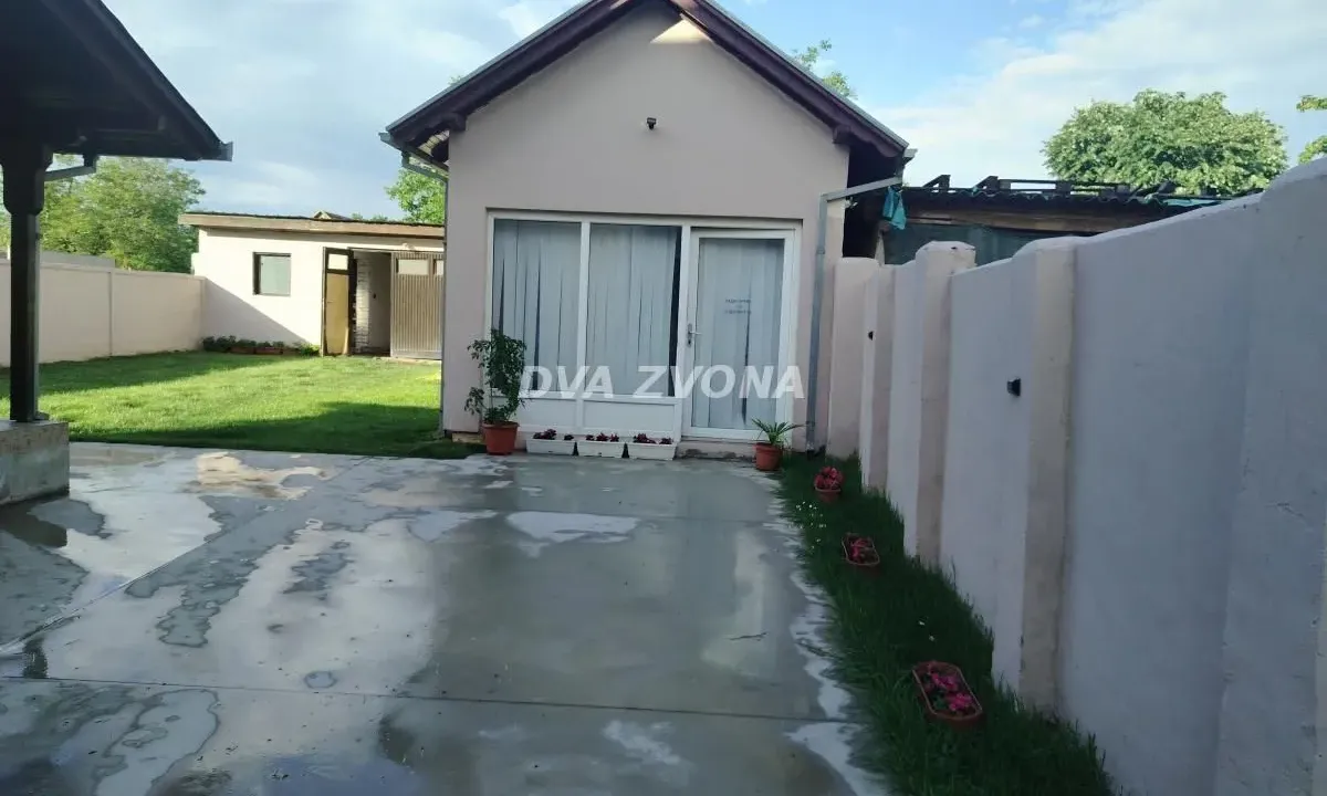 Prodaja, kuća, 144m², Inđija, Srbija