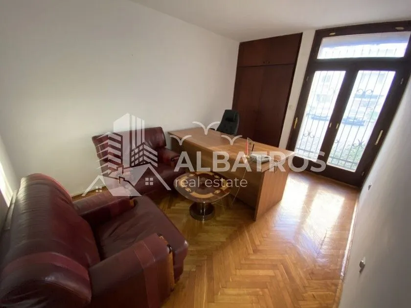 Sale, office space, 110m², Centar, Bar