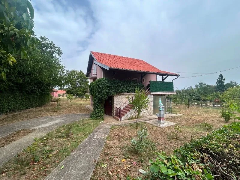 Prodaja, kuća, 240m², Trešnja-Koviona, Sopot