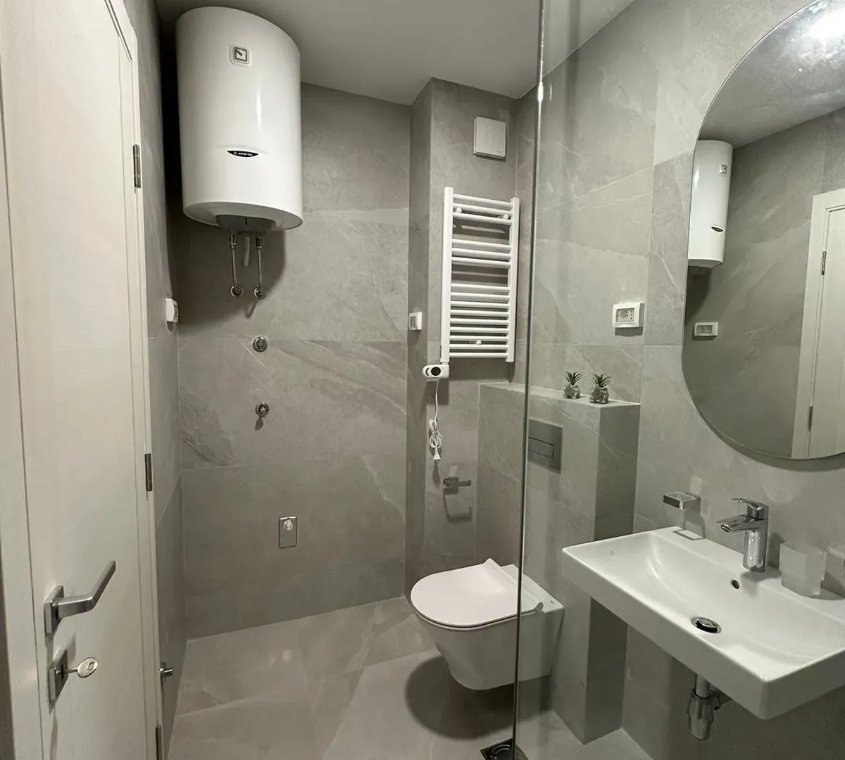 Rent, apartment, 40m², Central Point, Podgorica