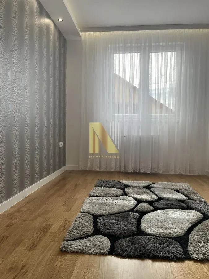 Prodaja, četvorosoban stan, 101m², Salajka, Novi Sad Sve Podlokacije