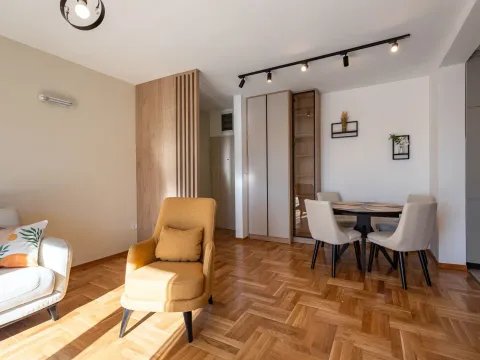 Rent, two bedroom apartment, 64m², Bečići, Budva - image 4