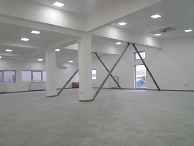 Rent, office space, 3300m², Altina, Beograd