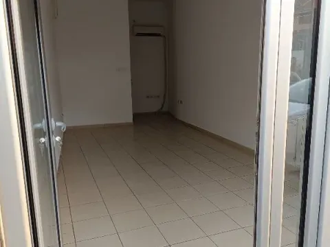 Prodaja, poslovni prostor, 21m², Centar, Kragujevac - image 4