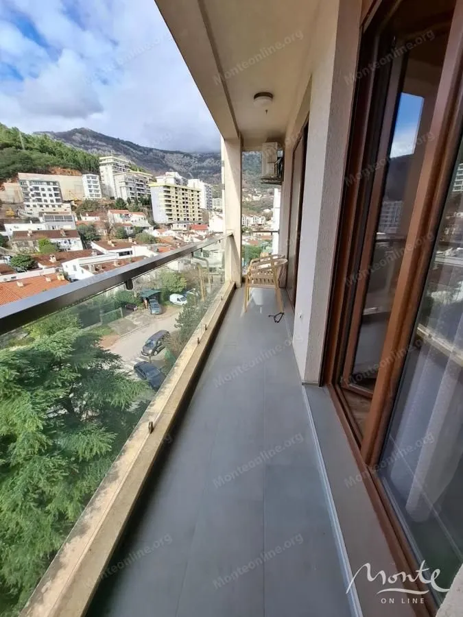 Prodaja, trosoban stan, 118m², Dubovica, Budva