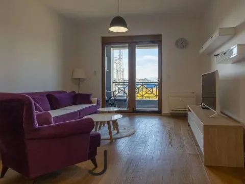 Rent, one bedroom apartment, 52m², Centar, Podgorica - image 2