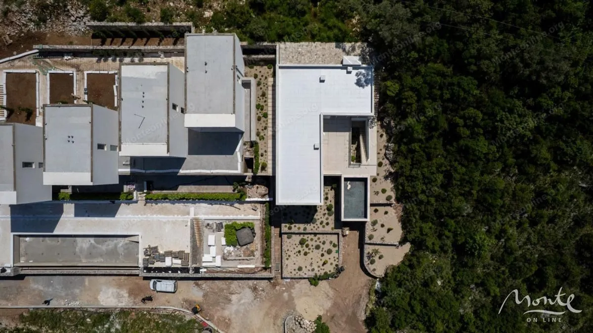 Prodaja, kuća, 328m², Krašići, Tivat