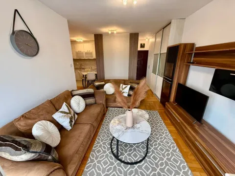 Stan in Kod Big Fashion-a