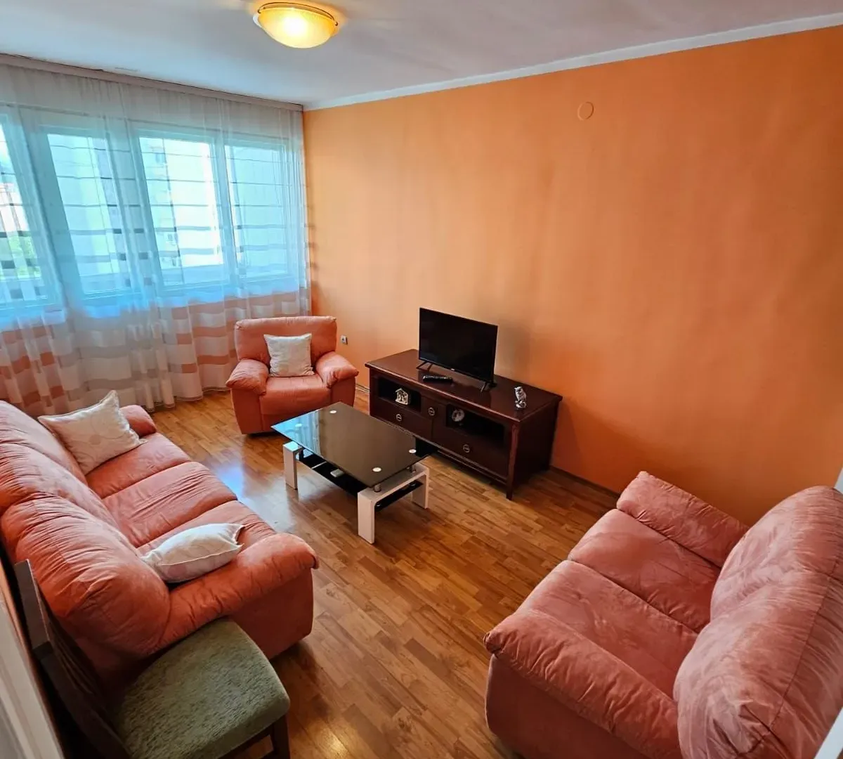 Prodaja, jednosoban stan, 48m², Gintaš, Podgorica