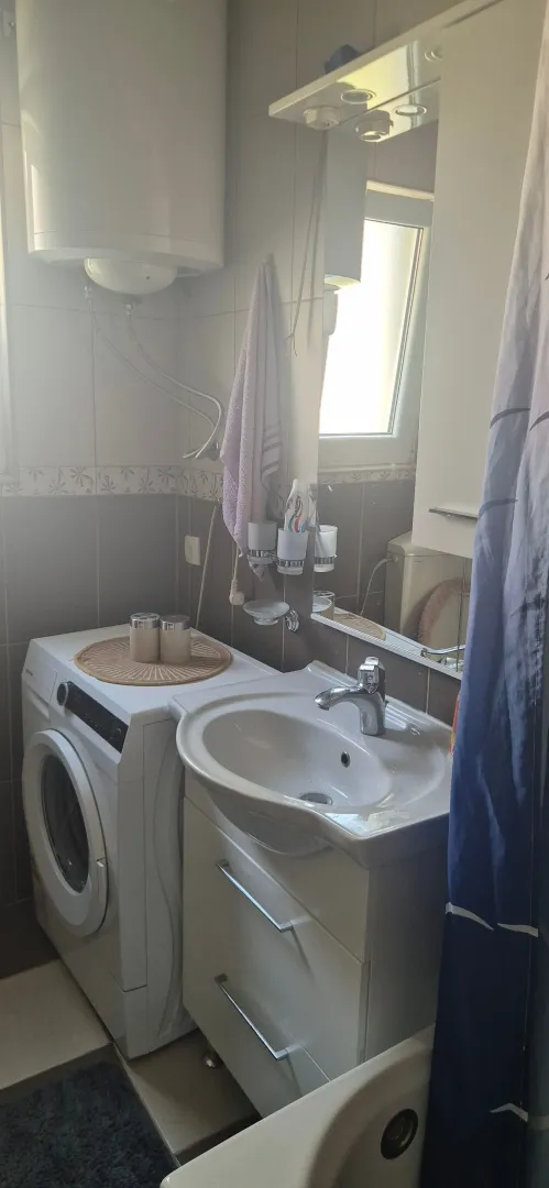 Rent, house, 74m², Centar, Kolašin