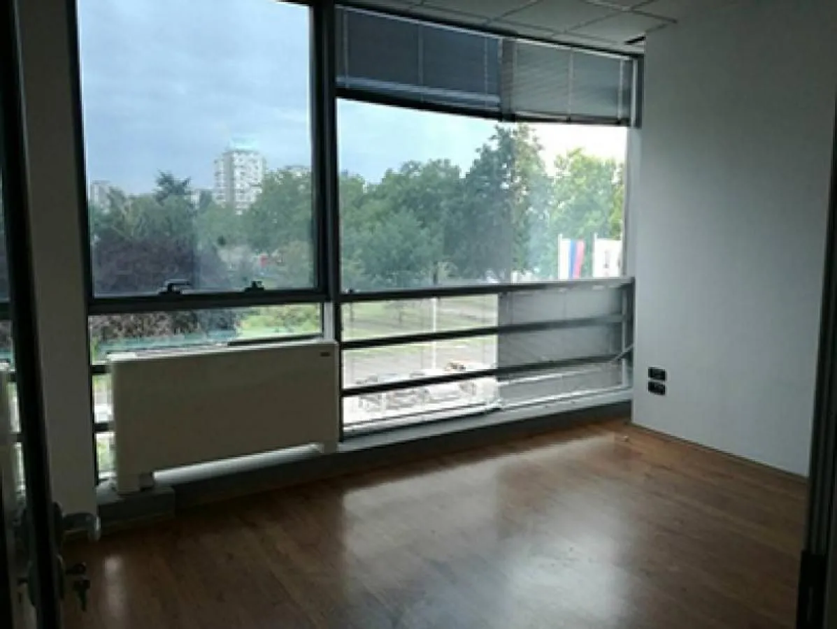Rent, office space, 500m², Novi Beograd Blok 31, Novi Beograd Sve Podlokacije