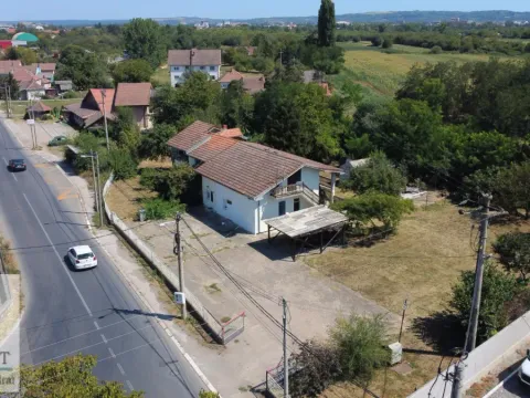 Sale, house, 350m², Urovci, Obrenovac